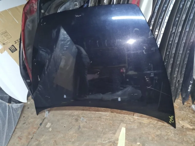 Капот volvo s40 2010 седан