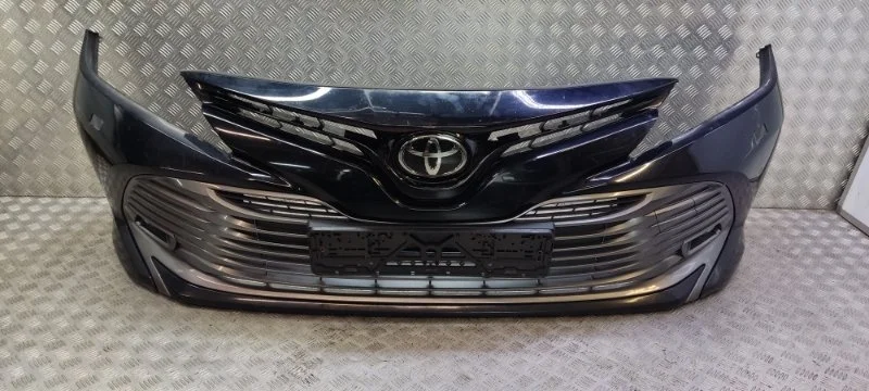 Бампер Toyota Camry 2021 70