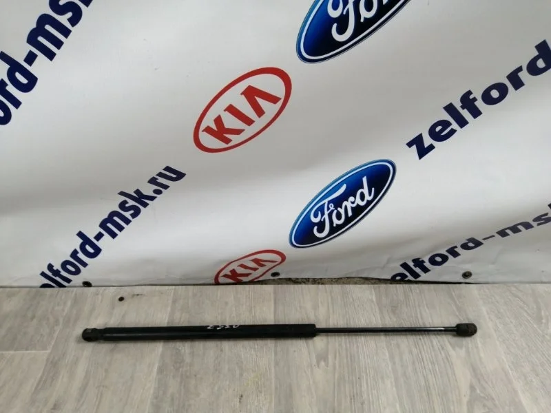 Амортизатор багажника KIA SPORTAGE 2004-2006 5 DR WAGON