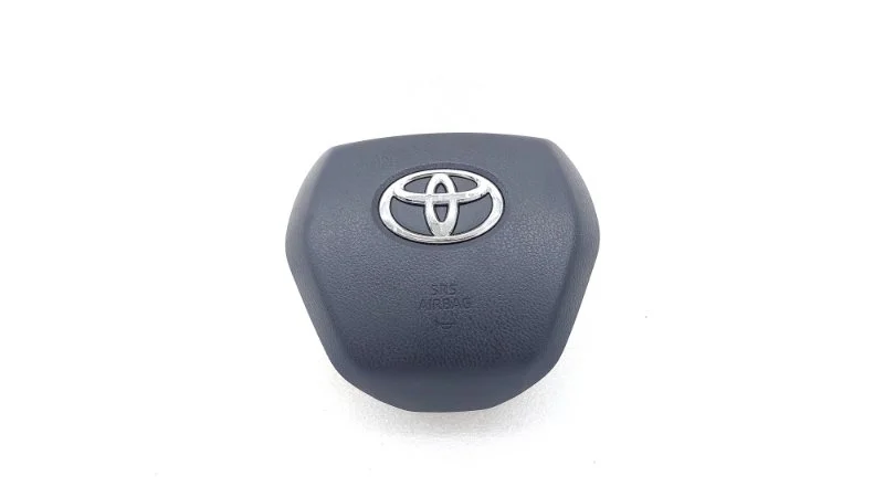 Подушка безопасности в руль Toyota Camry 2020 70