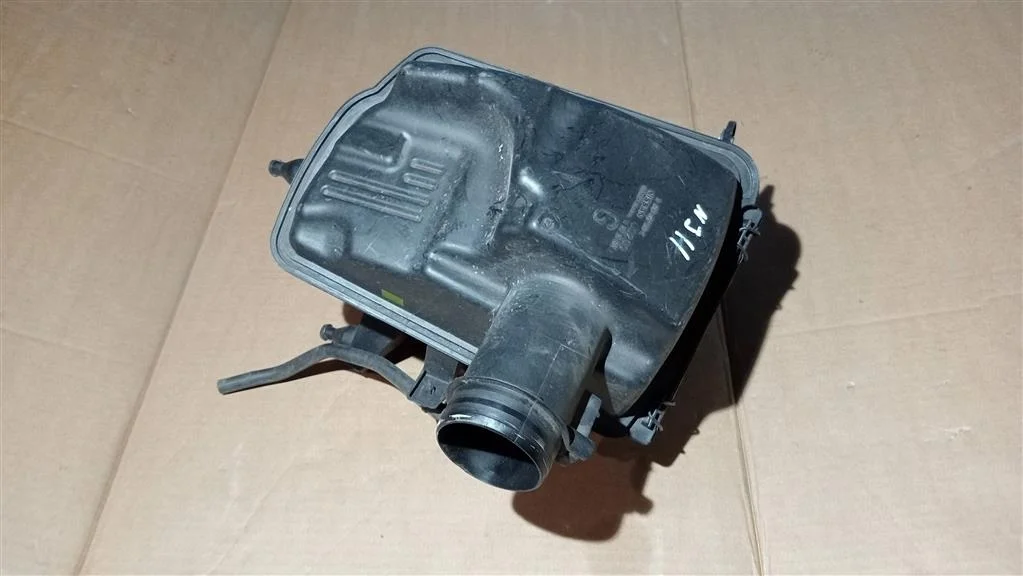 Б.у. корпус воздушного фильтра NISSAN QASHQAI J10 NISSAN QASHQAI J10