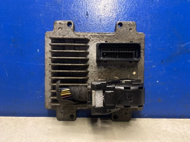 Блок управления двигателем, эбу Opel Corsa D 2006-2014 12636386 1.4 A14XER