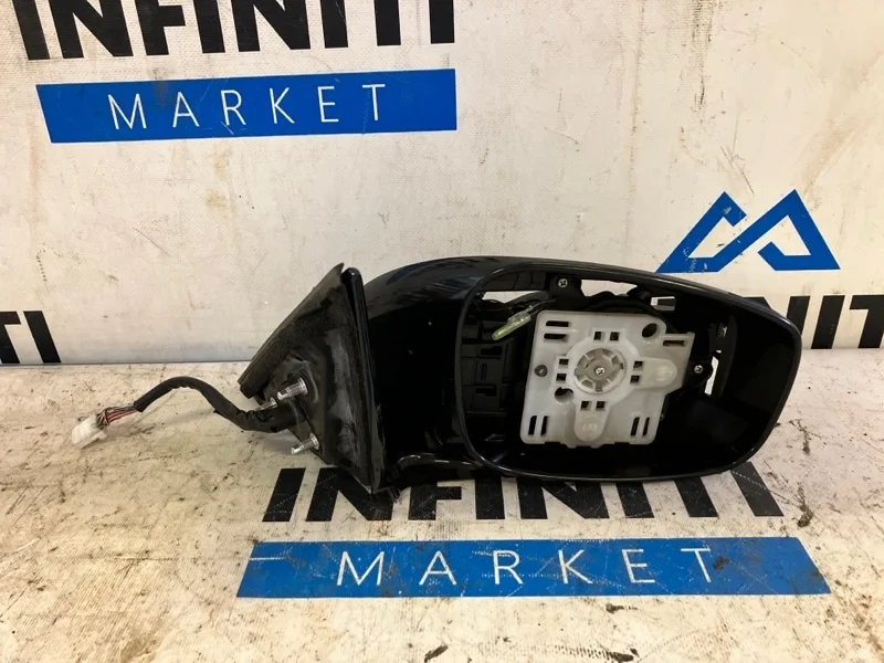 Зеркало заднего вида правое Infiniti G25 V36