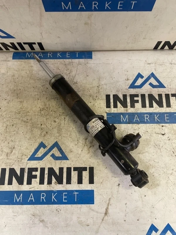 Амортизатор стойка подвески задний правый Infiniti