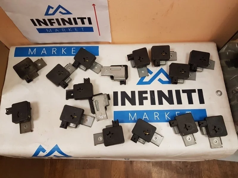 Зуммер Infiniti Fx37 S51