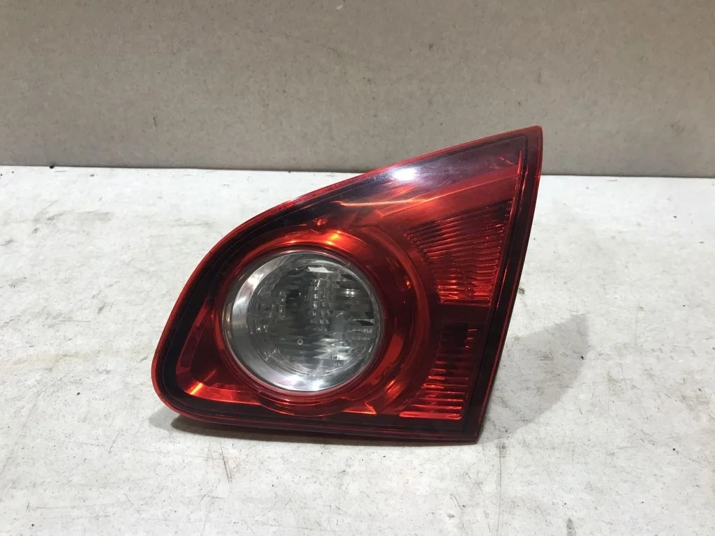 Фонарь задний правый Nissan Qashqai J10 Кашкай