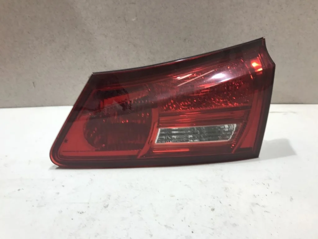 Фонарь задний правый Lexus IS 250 2005