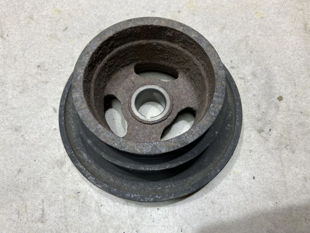 Шкив коленвала BMW E60 E65 E53