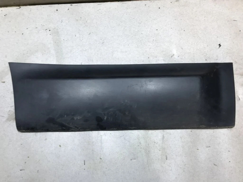 Накладка двери правой Nissan Qashqai J10