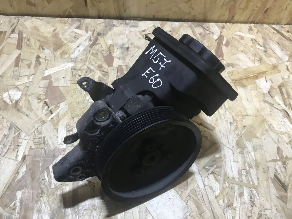 Насос гидроусилителя BMW E60 E61 M57 M47