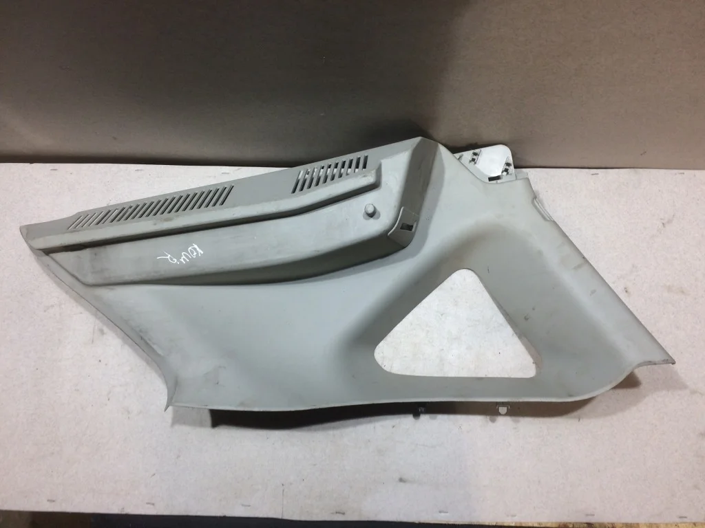 Обшивка багажник  Nissan Qashqai J10