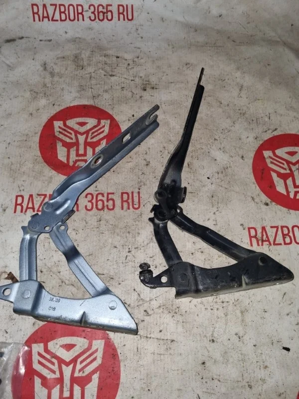 Петля капота Volkswagen Golf 6 2011 5K1