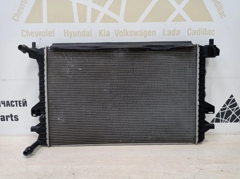 Дополнительный радиатор охлаждения Skoda Karoq 2017-2021 NU7 Рестайлинг