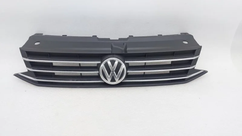 Решетка радиатора Volkswagen Polo 2016 MK5
