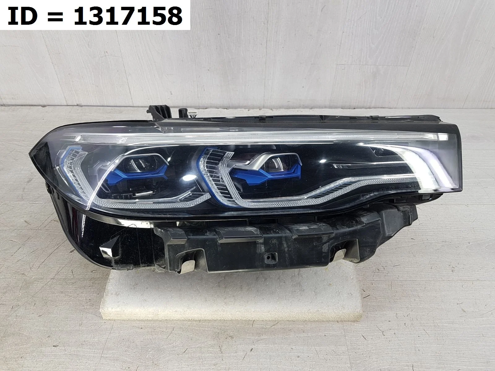 фара правая BMW X7 1, G07 Правый  63119852956 2018-2024 (контрактная запчасть)