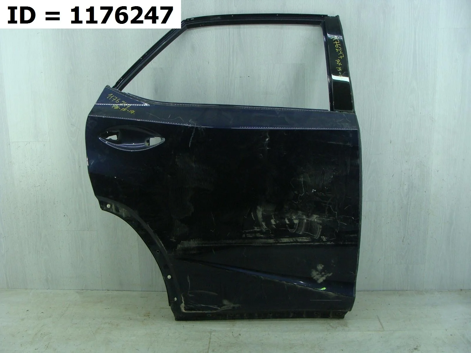 Дверь задняя правая Lexus RX 4, AL20 L20 Задний Правый  6700348190 2015-2024 (контрактная запчасть)