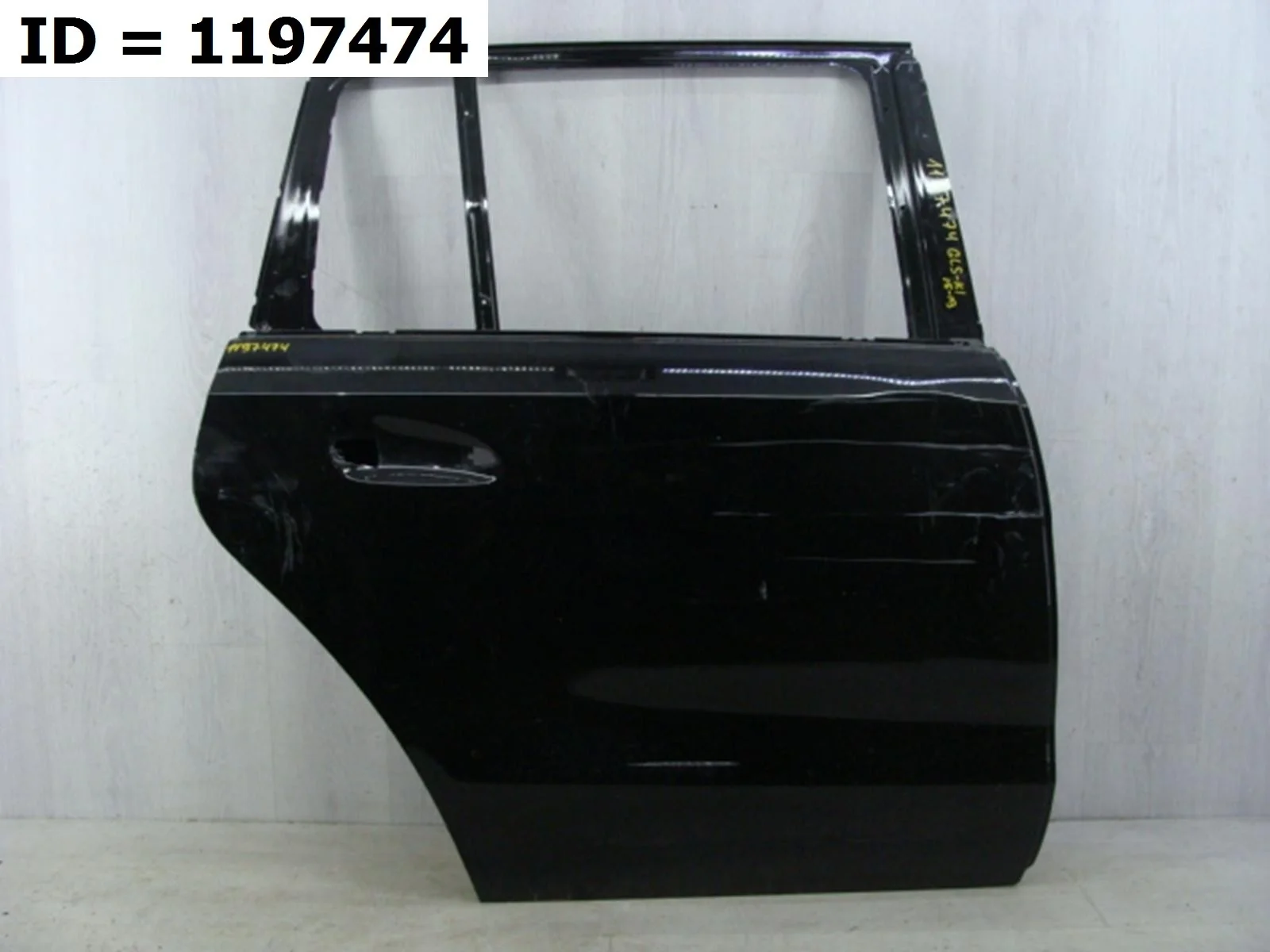 Дверь задняя правая Mercedes Benz GLS Class 1, X166 166 166.824 Задний Правый  A1667300405 2015-2019 (контрактная запчасть)