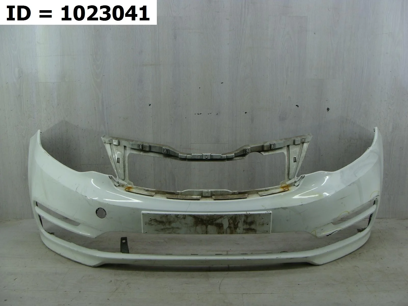 бампер передний Kia RIO 3  QB, UB  Передний  865114Y500 2011-2017 (контрактная запчасть)