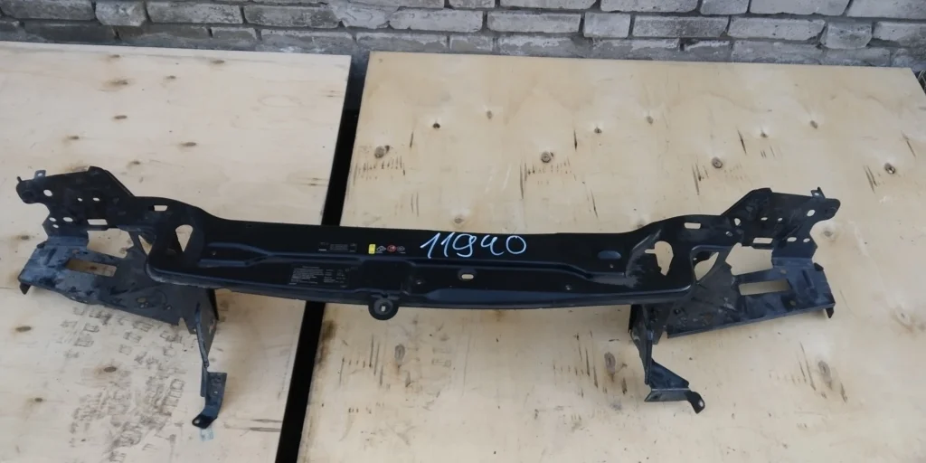 Рамка радиатора VOLVO XC90 1, C 59 C 71 C59 C71   ВОЛЬВО   ХС90    31212702 2002-2014 (контрактная запчасть)