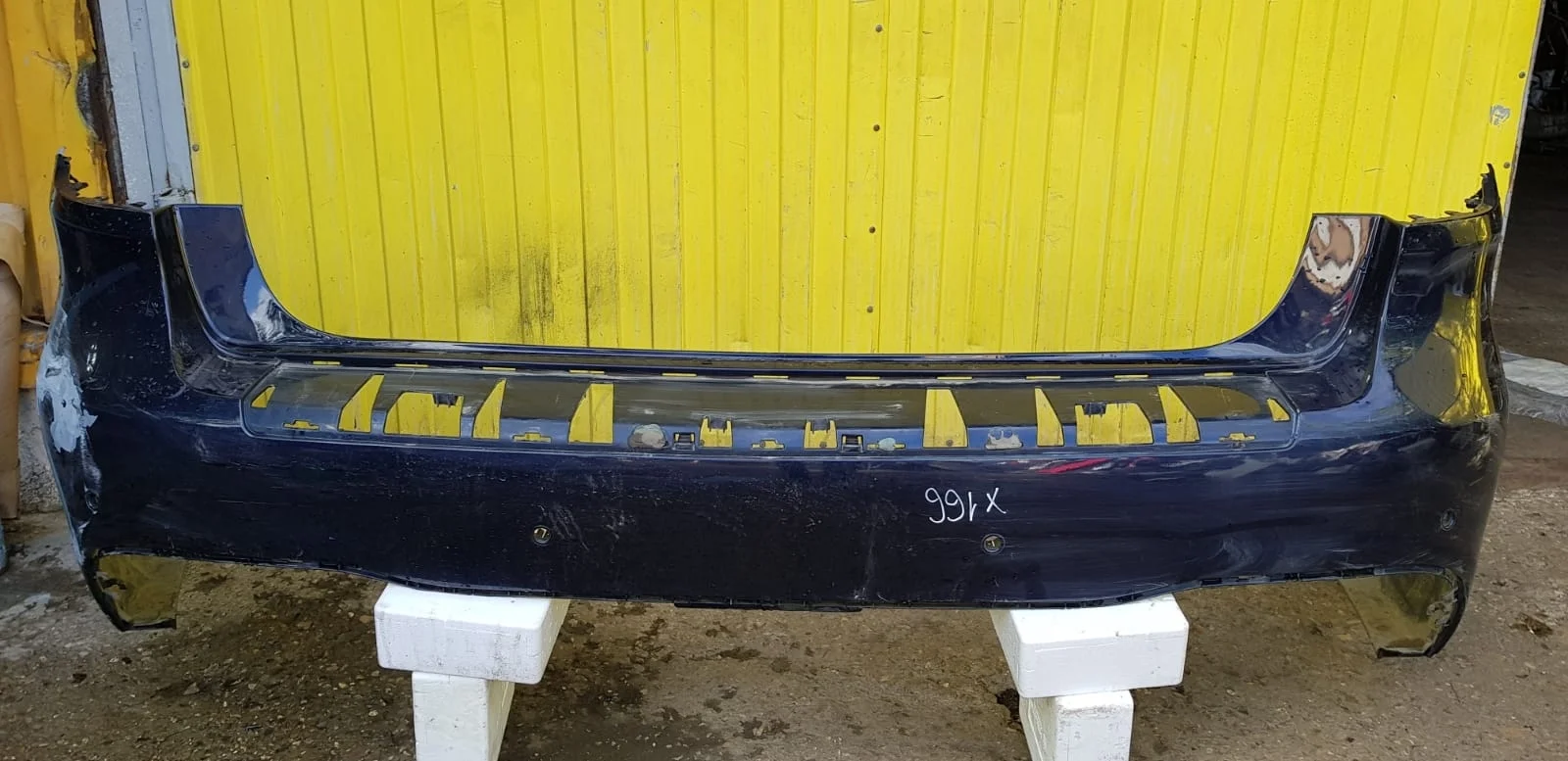 бампер задний Mercedes Benz GLS CLASS 1, X166 166 166.824 Задний  A16688559009999 2015-2019 (контрактная запчасть)