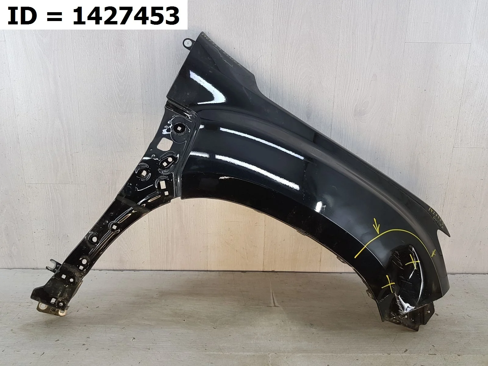 крыло переднее правое Renault DUSTER 2, HM Передний Правый  631009095R 2017-2024 (контрактная запчасть)