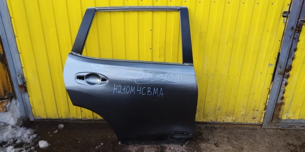 Дверь задняя правая NISSAN X TRAIL 3, T32 Задний Правый  H210M4CBMA 2013-2022 (контрактная запчасть)