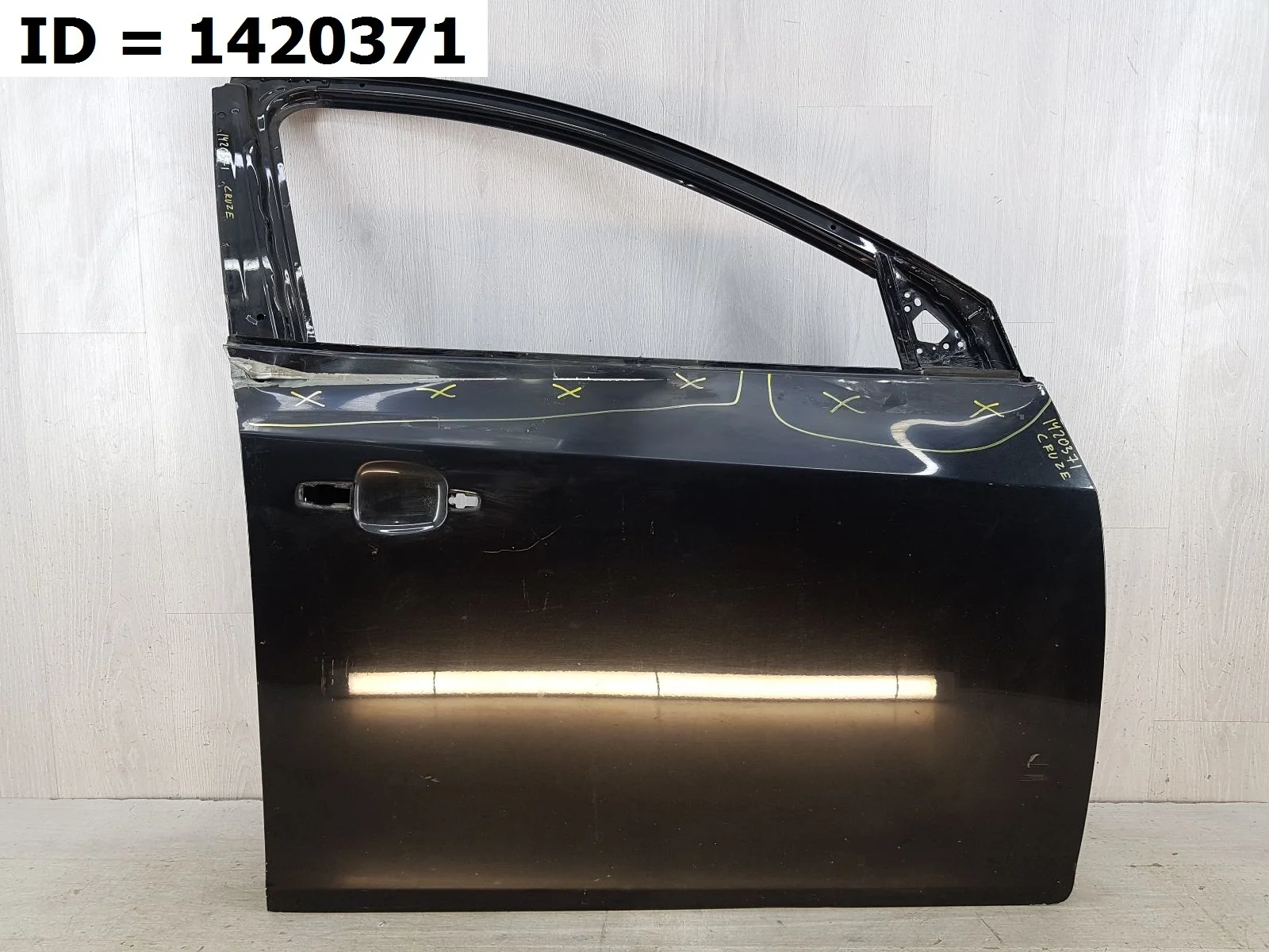 Дверь передняя правая Chevrolet CRUZE 1, J300 J305 J308 HR51S HR81S Передний Правый  95987758 2001-2016 (контрактная запчасть)