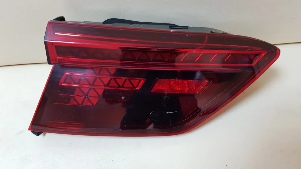фонарь задний левый VOLKSWAGEN TIGUAN 2, MK2, AD1   ФОЛЬКСВАГЕН   ТИГУАН   Левый  5na945307d 2016-2024 (контрактная запчасть)