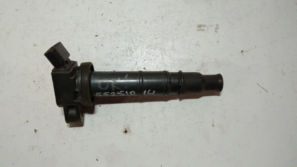 катушка зажигания TOYOTA AVENSIS 2, T250 AZT250L   ТОЙОТА   АВЕНСИС    9091902247 2002-2010 (контрактная запчасть)