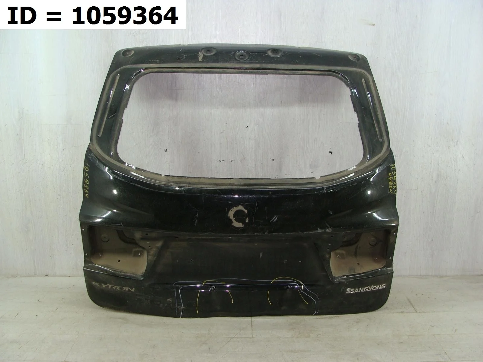 крышка багажника SsangYong KYRON 1  DJ   6401109302 2005-2016 (контрактная запчасть)