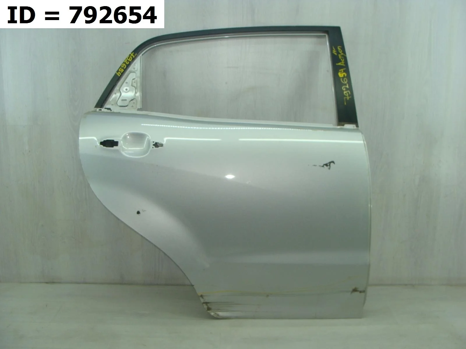Дверь задняя правая SsangYong ACTYON 2  CK  Задний Правый  6302134103 2010-2024 (контрактная запчасть)