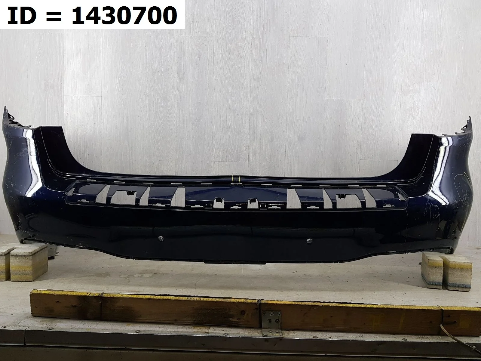 бампер задний Mercedes Benz GLS Class 1, X166 166 166.824 Задний  A1668855900 9999 2015-2019 (контрактная запчасть)