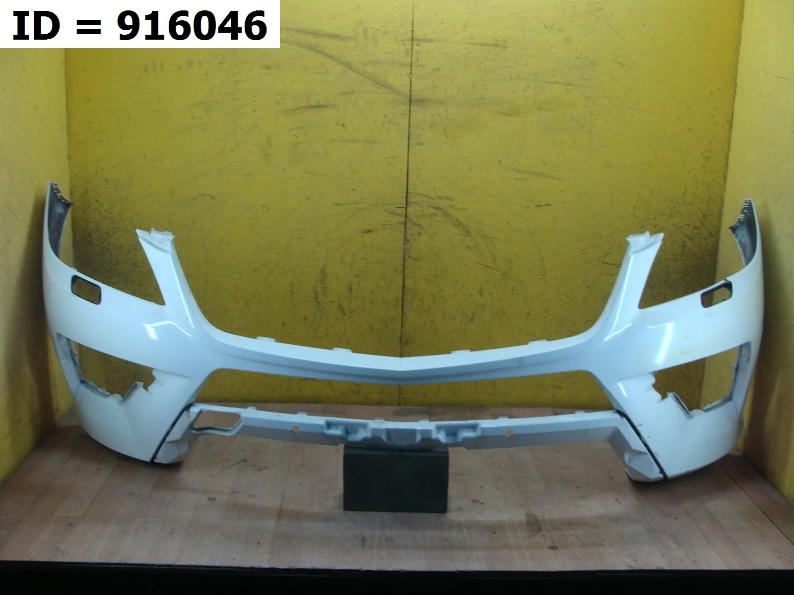 бампер передний Mercedes Benz M CLASS 3, W166 166 166.023 Передний  A16688549259999 2011-2019 (контрактная запчасть)