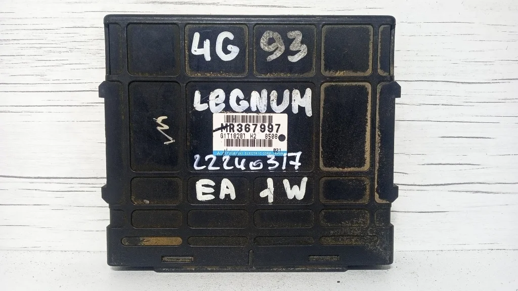 блок управления двс MITSUBISHI GALANT 8, EA1A   МИЦУБИСИ   ГАЛАНТ   ЛЕГНУМ   LEGNUM    MR367997 1996-2005 (контрактная запчасть)