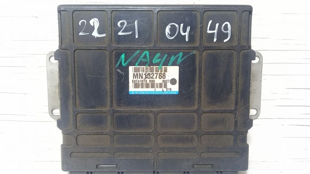 блок управления двс MITSUBISHI GRANDIS 1, NA4W   МИЦУБИСИ   ГРАНДИС    MN132788 2003-2011 (контрактная запчасть)