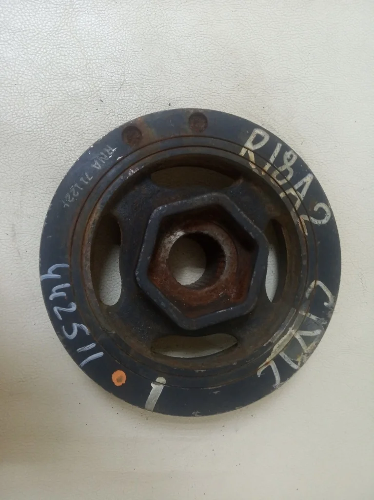 шкив коленвала HONDA CIVIC 8, FD, FD1   ХОНДА   ЦИВИК   СИВИК    13810RNAA02 2005-2012 (контрактная запчасть)