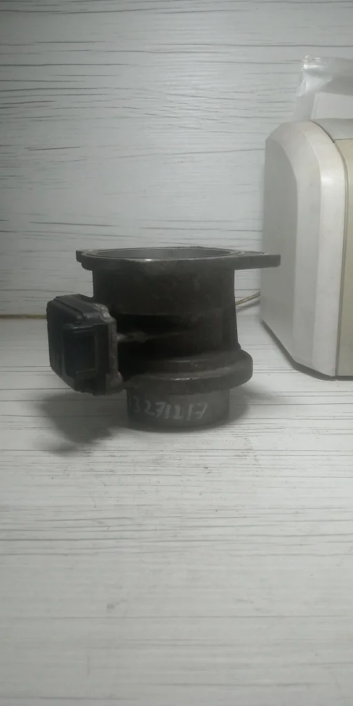 датчик расхода воздуха NISSAN BLUEBIRD 9, EU13   НИССАН   БЛЮБЕРД   БЛУБЕРД    2268053J00 1991-1997 (контрактная запчасть)