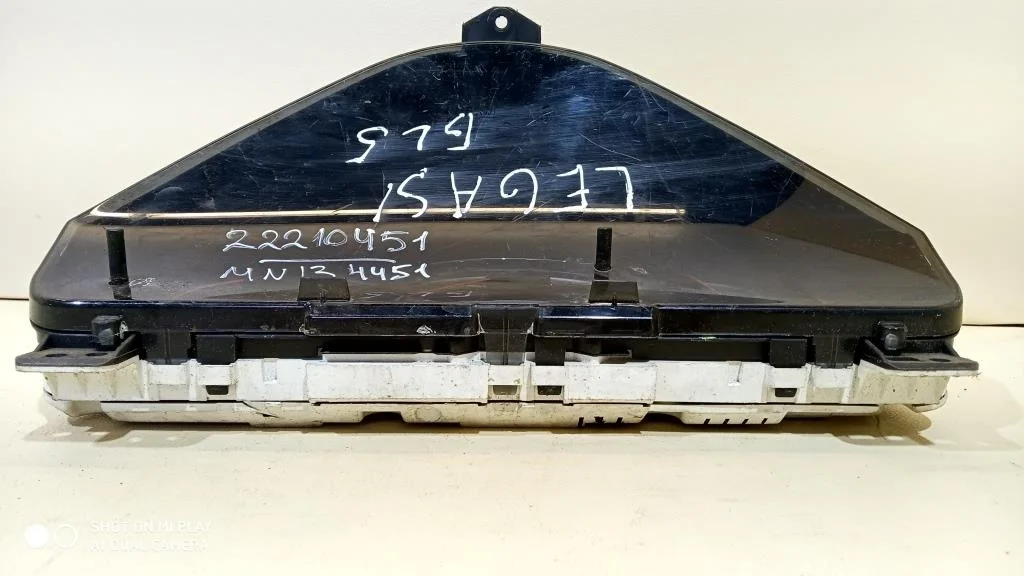 панель приборов MITSUBISHI GRANDIS 1, NA4W   МИЦУБИСИ   ГРАНДИС    MN134451 2003-2011 (контрактная запчасть)