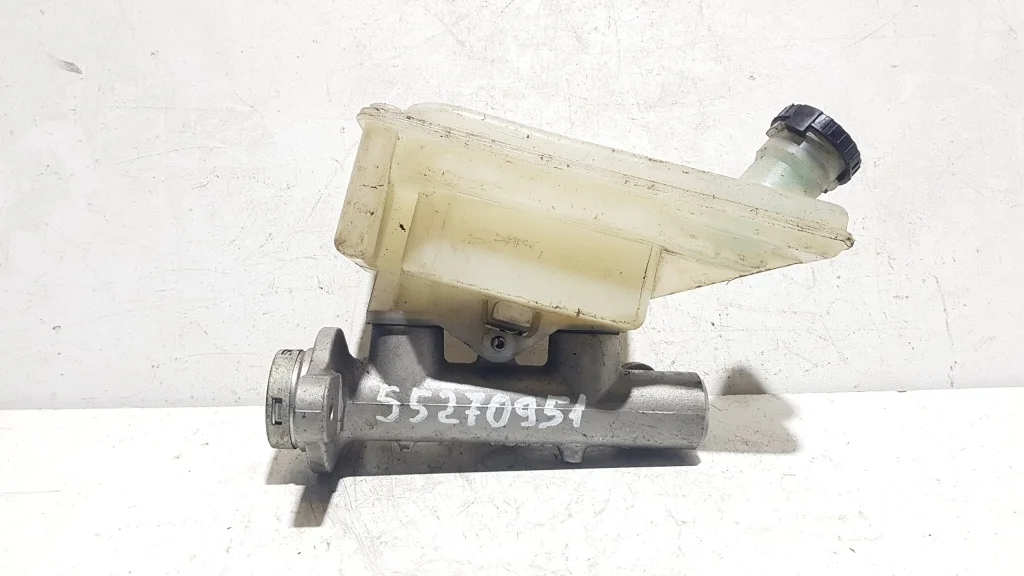 главный тормозной цилиндр NISSAN NOTE 1, E11   НИССАН   НОУТ   НОТ    46010AX000 2005-2013 (контрактная запчасть)