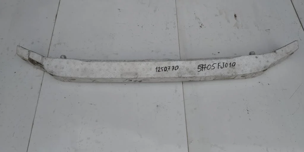 абсорбер бампера передний Subaru XV 1, GP, G33 Передний  57705FJ010 2011-2017 (контрактная запчасть)