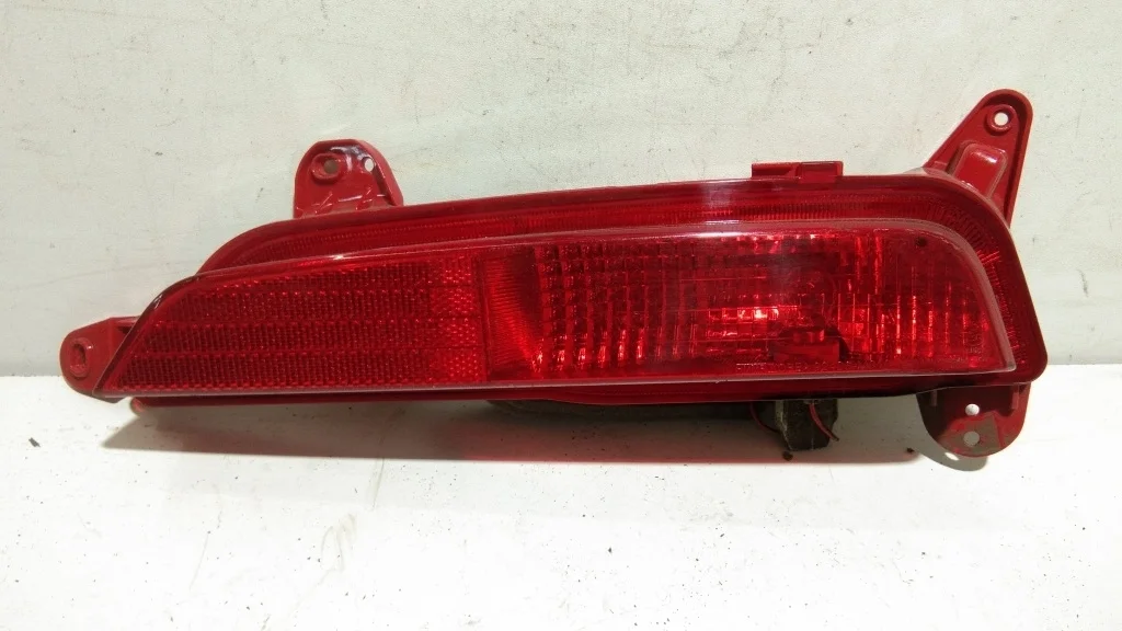 фара противотуманная задний правый HYUNDAI CRETA 1  GS    ХУНДАЙ   КРЕТА   Задний Правый  92406M0100 2015-2021 (контрактная запчасть)