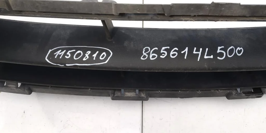 решетка бампера передняя HYUNDAI ACCENT 2  LC, LC2    ХУНДАЙ   АКЦЕНТ   Передний  865614L500 1999-2012 (контрактная запчасть)