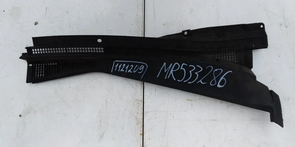 жабо переднее правое MITSUBISHI LANCER 9, CS3A   МИЦУБИСИ   ЛАНСЕР   ЛАНЦЕР   Передний Правый  MR533286 2000-2010 (контрактная запчасть)