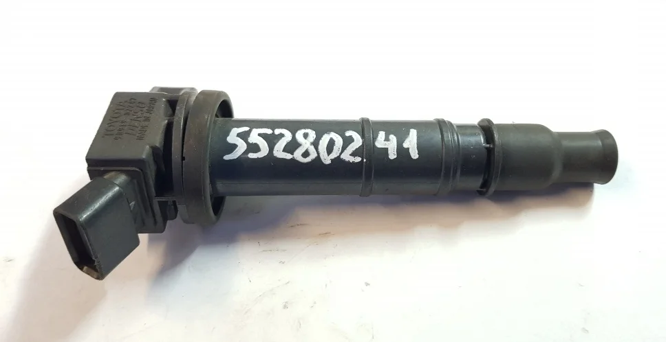 катушка зажигания TOYOTA AVENSIS 2, T250 AZT250L   ТОЙОТА   АВЕНСИС    9091902247 2002-2010 (контрактная запчасть)