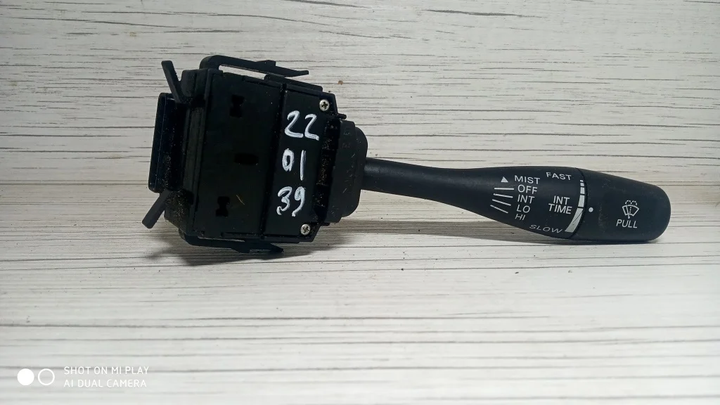 Переключатель подрулевой правый MITSUBISHI LANCER 9, CS5W   МИЦУБИСИ   ЛАНСЕР   ЛАНЦЕР   Правый  8612A001 2000-2010 (контрактная запчасть)