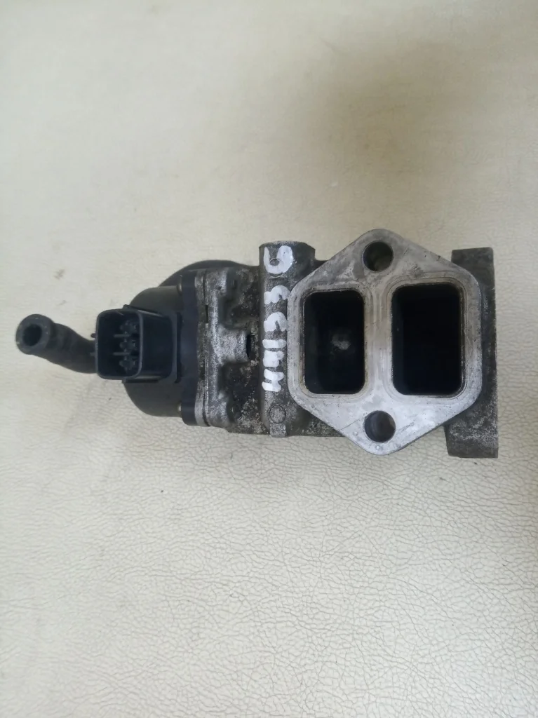 клапан egr MITSUBISHI LANCER CEDIA 9, CS2A   МИЦУБИСИ   ЦЕДИЯ   СЕДИЯ   СЕДИЯ   ЛАНСЕР 9   ЛАНЦЕР 9    MR514025 2000-2010 (контрактная запчасть)