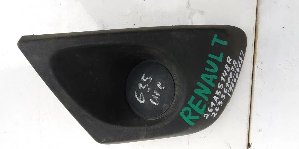 накладка птф передняя левая RENAULT DUSTER 1  HSA, HSM, HS  Передний Левый  263361007R 2010-2021 (контрактная запчасть)
