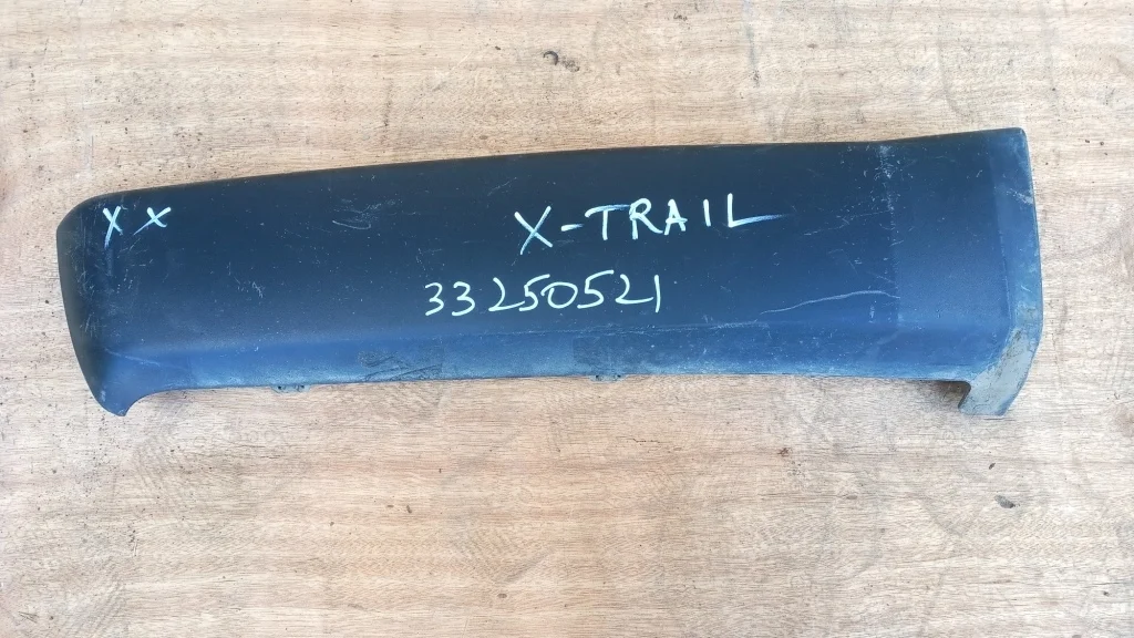 накладка на бампер задняя правая NISSAN X TRAIL 2, T31 Задний Правый  85088JG00A 2007-2015 (контрактная запчасть)