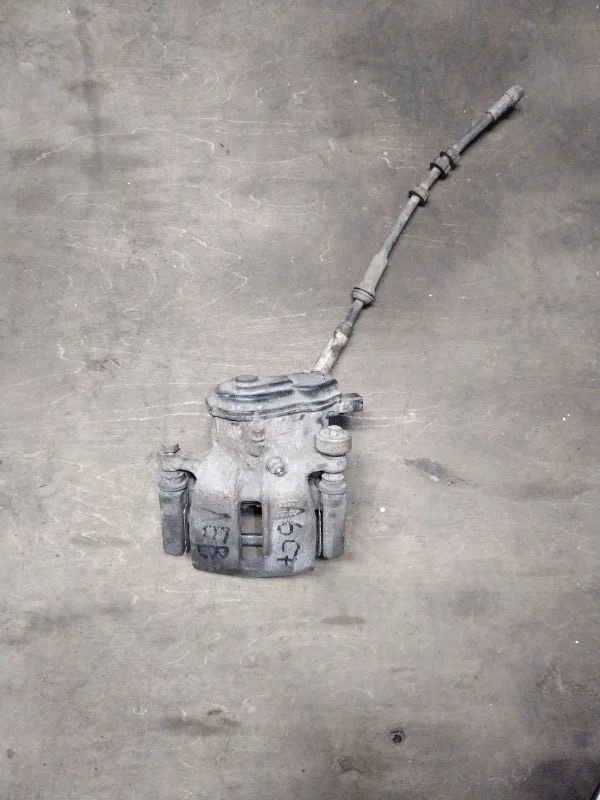 Суппорт тормозной audi A6 2018 C7