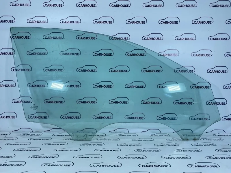 Стекло переднее правое Volkswagen Passat B5 3B2